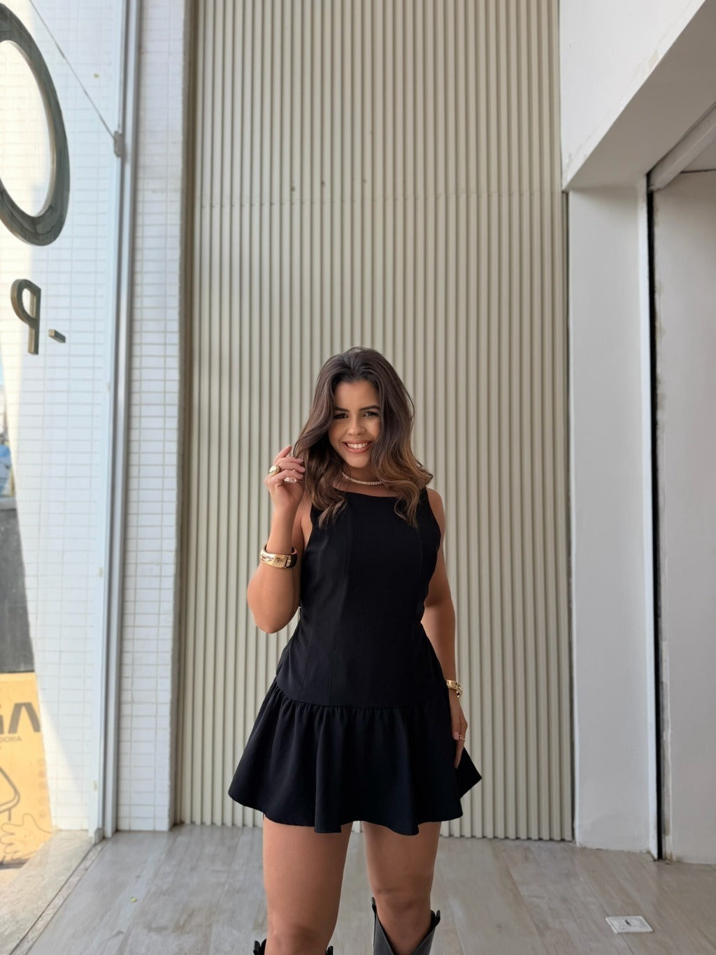 Macaquinho feminino curto Bruna — Grassa Boutique