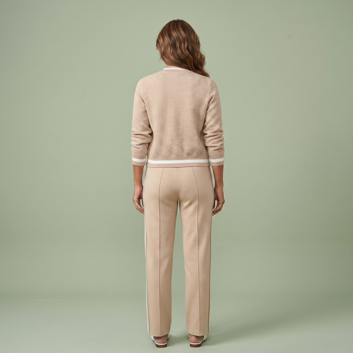 Conjunto Luiza — costas